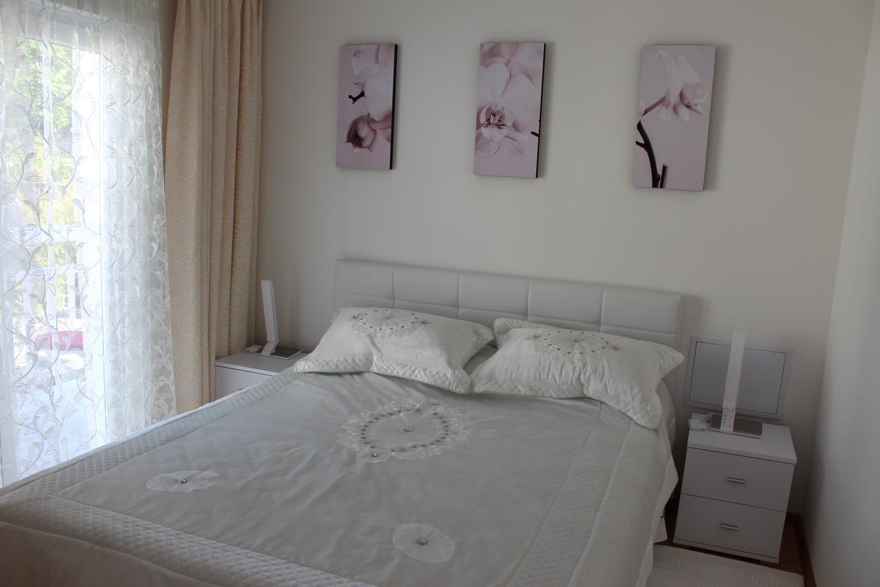 Aparthotel Lilac Trogir