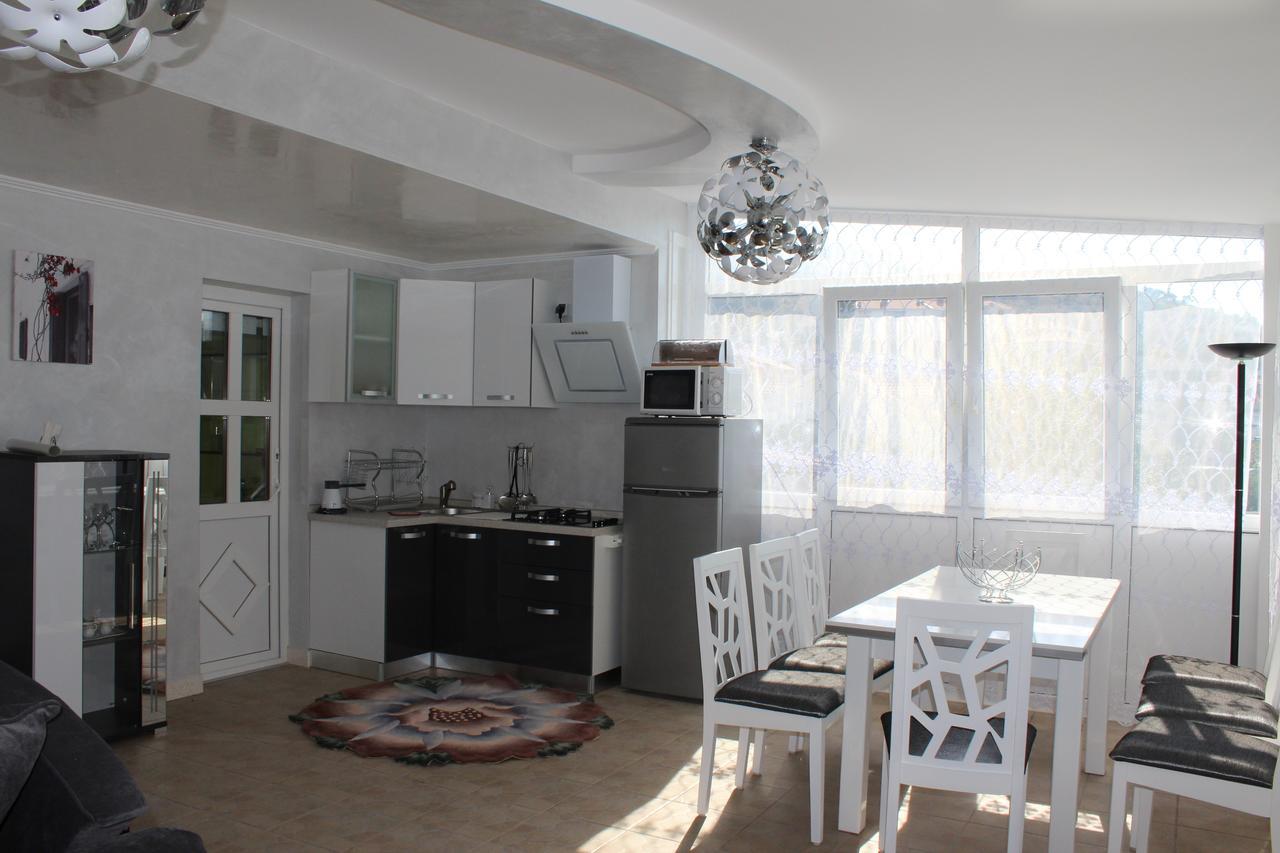 Lilac Aparthotel Trogir